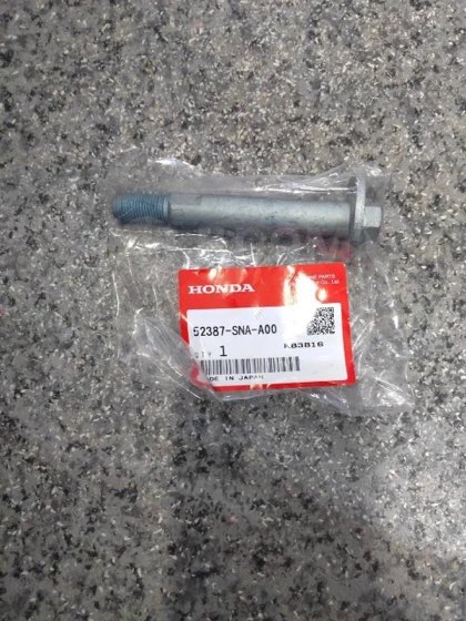Cıvata salıncak Civic 06-15 arka