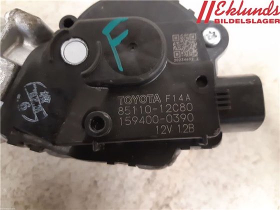 Motor silecek Corolla 19-25 ön