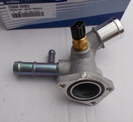 Termostat kapağı alt i30 / i20 / Accent Blue / Elantra 11- / Cerato 10- benzinli